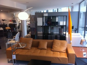 Showroom 005